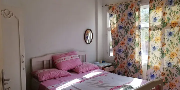 Айн-Сохна: Beach front chalet