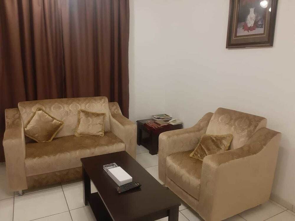 Шарджа: Al Bishr Hotel Apartments