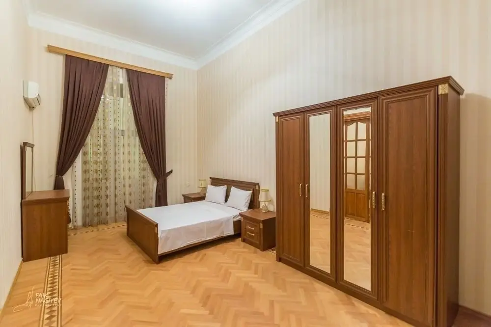 Баку: Отель Iva Old City