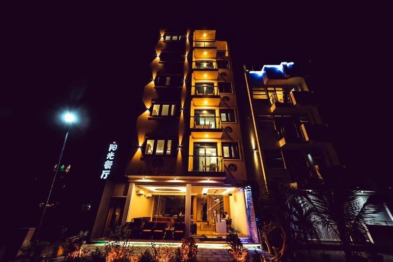 Хулхумале: Курорт Coral Grand Beach & Spa