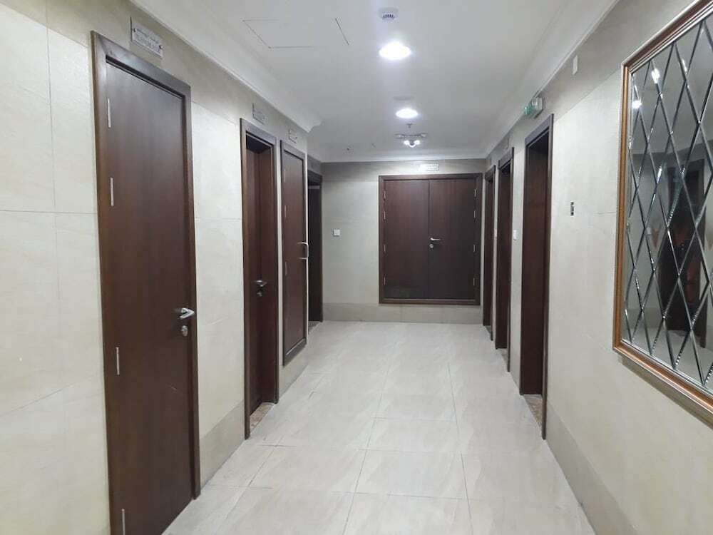 Дубай: The Top One Pods