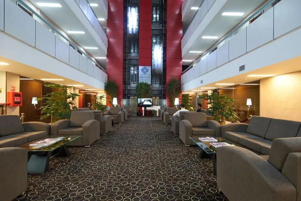 Баку: Crossway Hotel