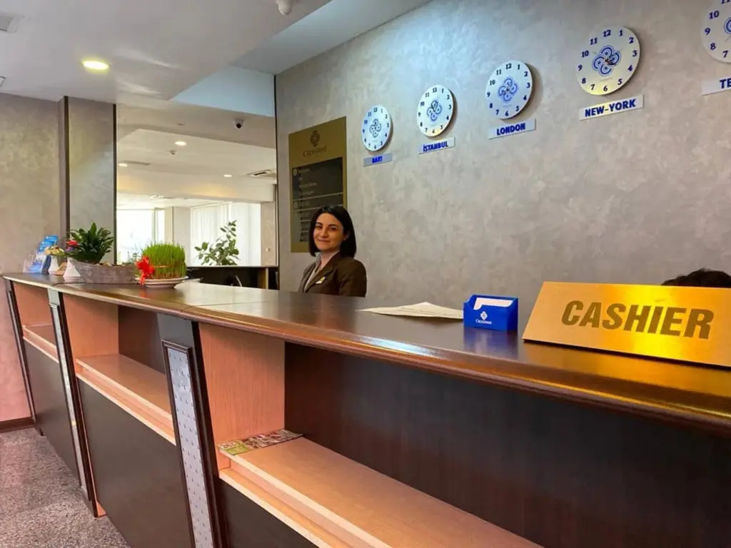 Баку: Crossway Hotel