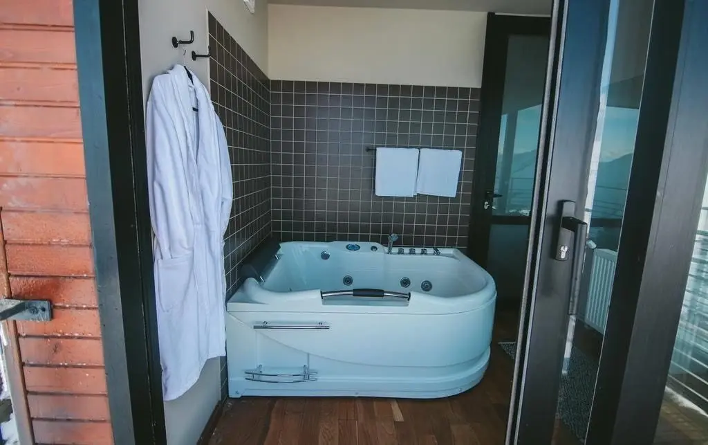 Гудаури: Отель Quadrum Gudauri Ski & Yoga Resort