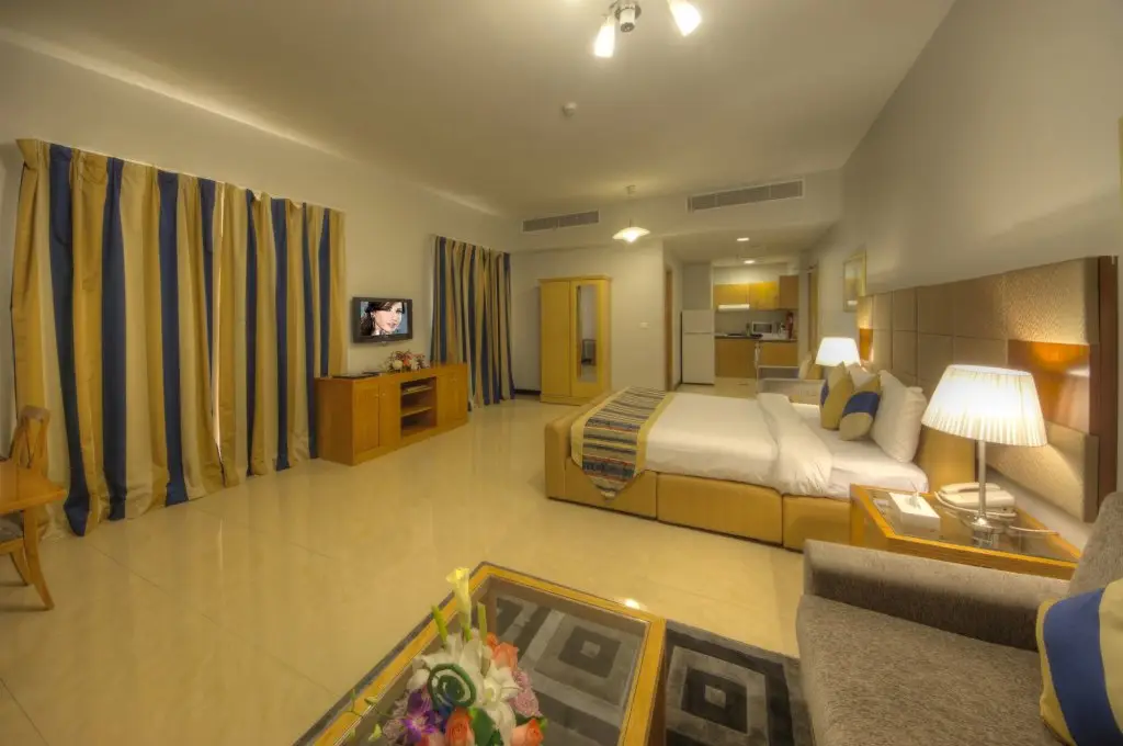 Дубай: Grand Square Stay Hotel Apartments