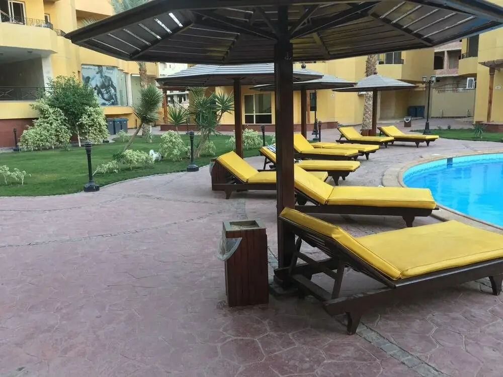 Хургада: Pool View Apart At British Resort 1532