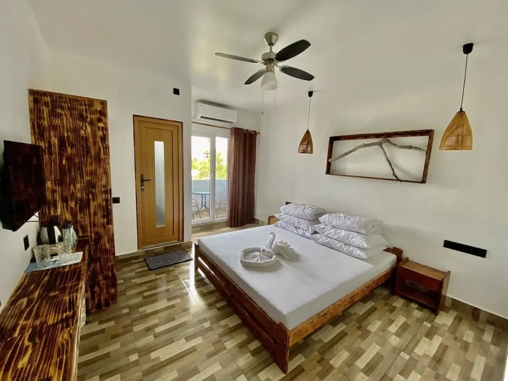 Диффуши: Dhiffushi Inn