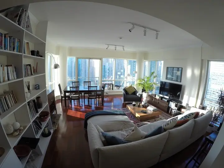 Дубай: Superb place 180 degrees marina sea view