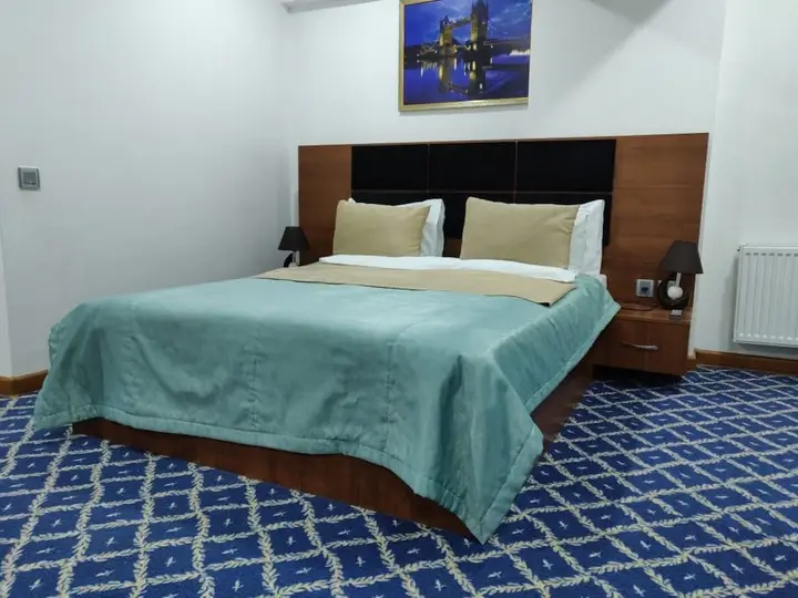 Баку: Demir Yol Plaza Hotel