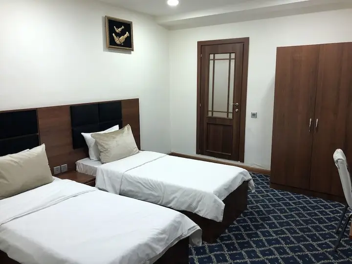 Баку: Demir Yol Plaza Hotel