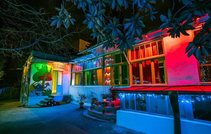 Тбилиси: Zgarbi Hostel