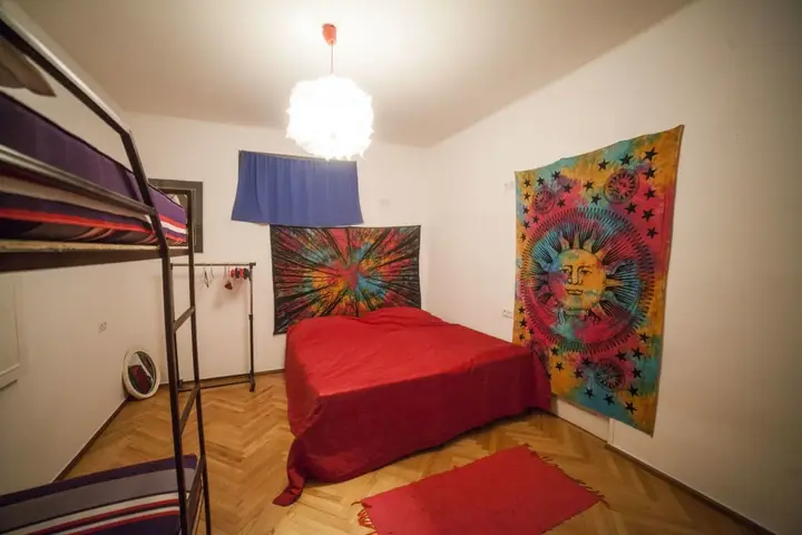 Тбилиси: Zgarbi Hostel