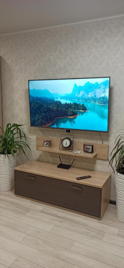 Нижнекамск: Apartment on Stroiteley