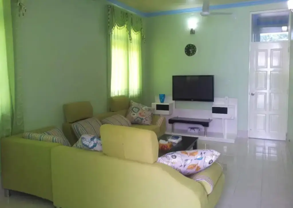 Атолл Лааму: Ozeyn Villa