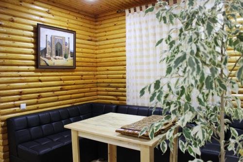 Чирчик: Hotel ShKvillage