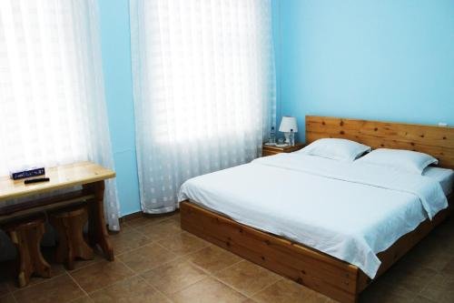 Чирчик: Hotel ShKvillage