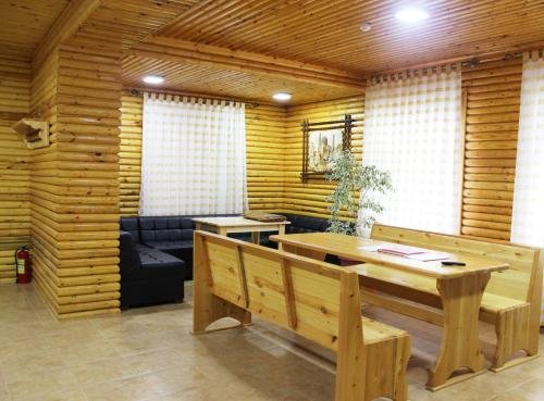 Чирчик: Hotel ShKvillage