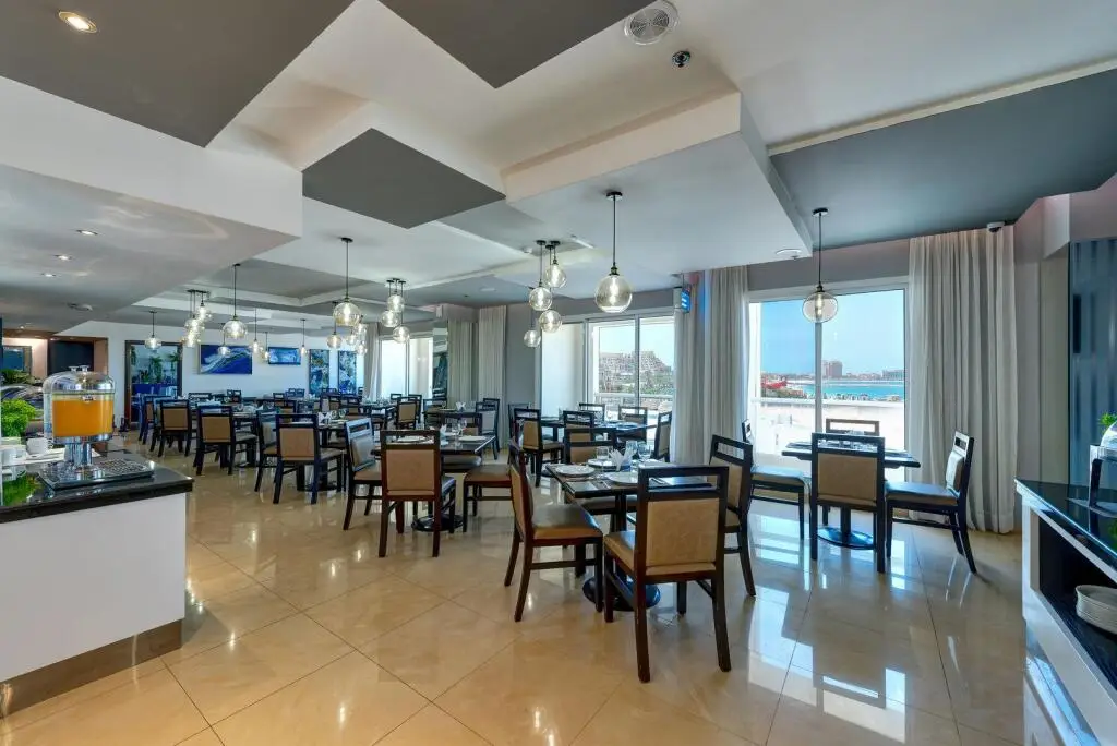 City Stay Beach Hotel Apartments — фото 1