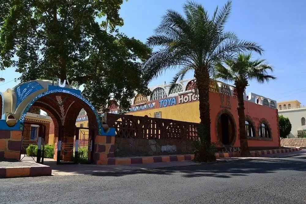 Абу-Симбел: Toya Hotel