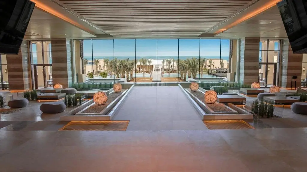 Абу-Даби: Saadiyat Rotana Resort and Villas