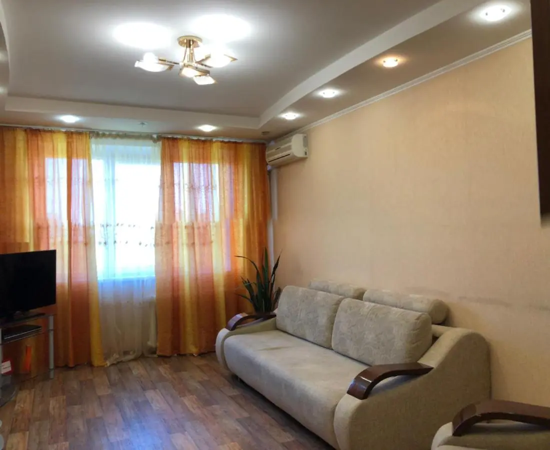 Набережные Челны: Apartment Moskovskiy 110