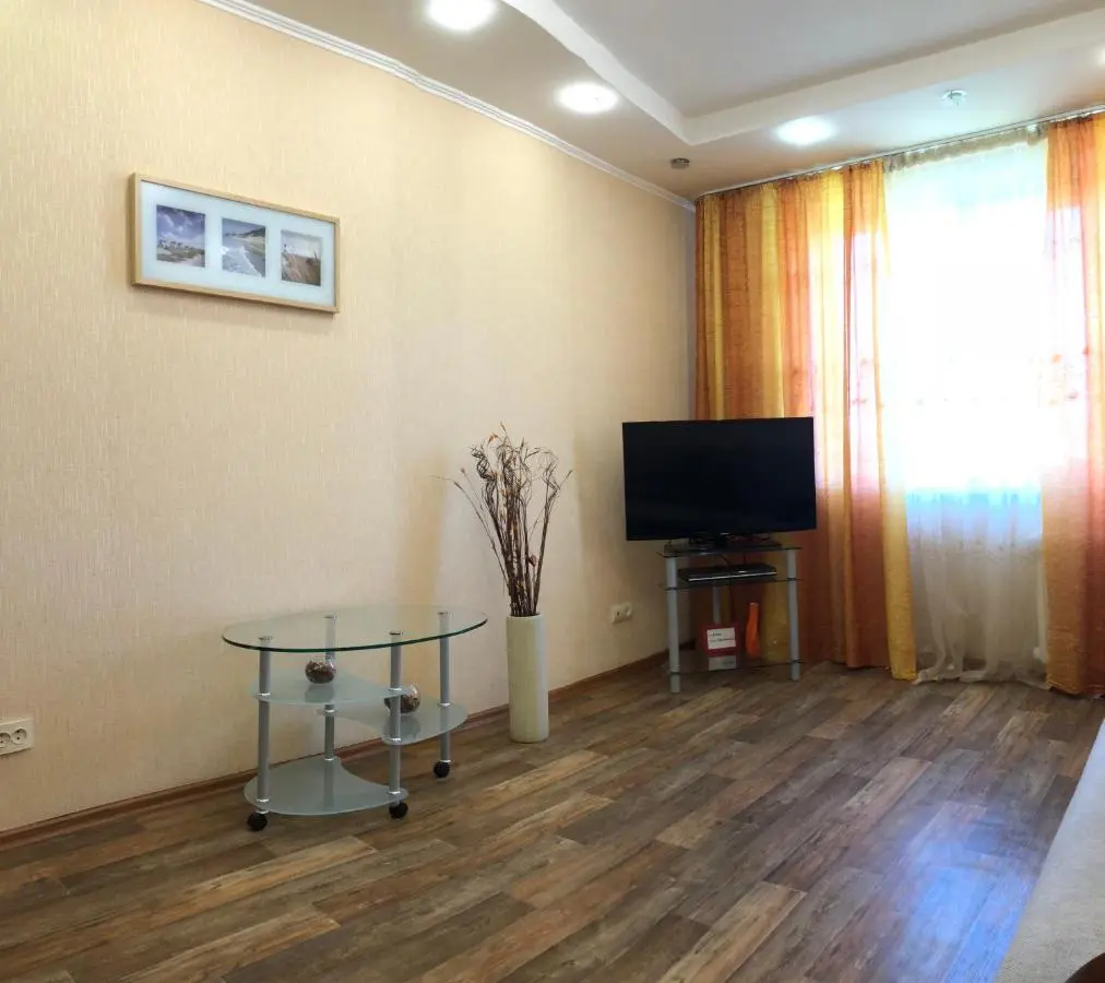 Набережные Челны: Apartment Moskovskiy 110