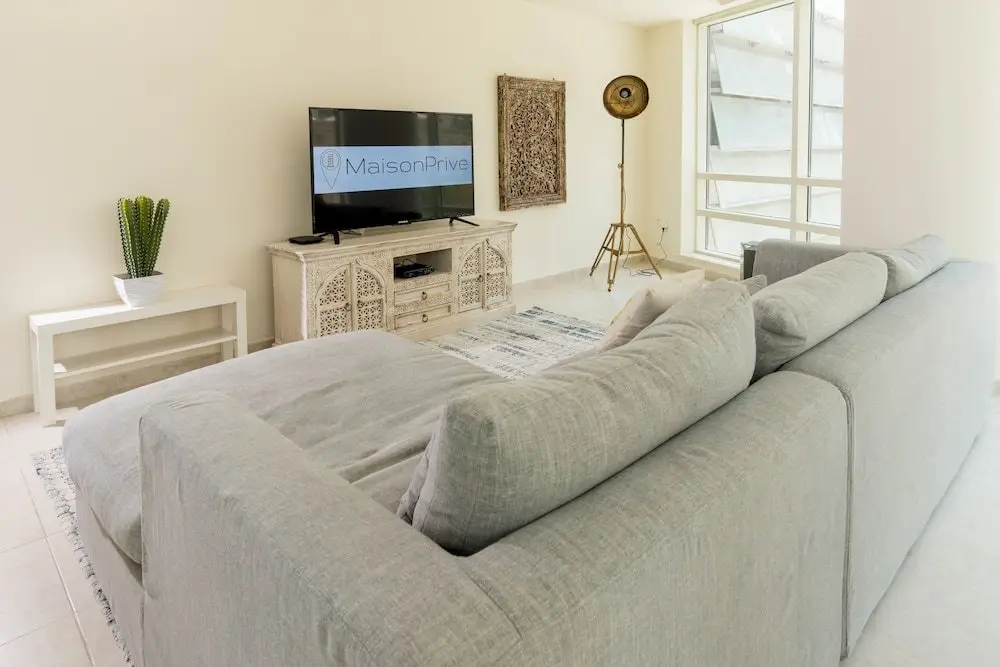 Дубай: MaisonPrive Holiday Homes - Al Sahab