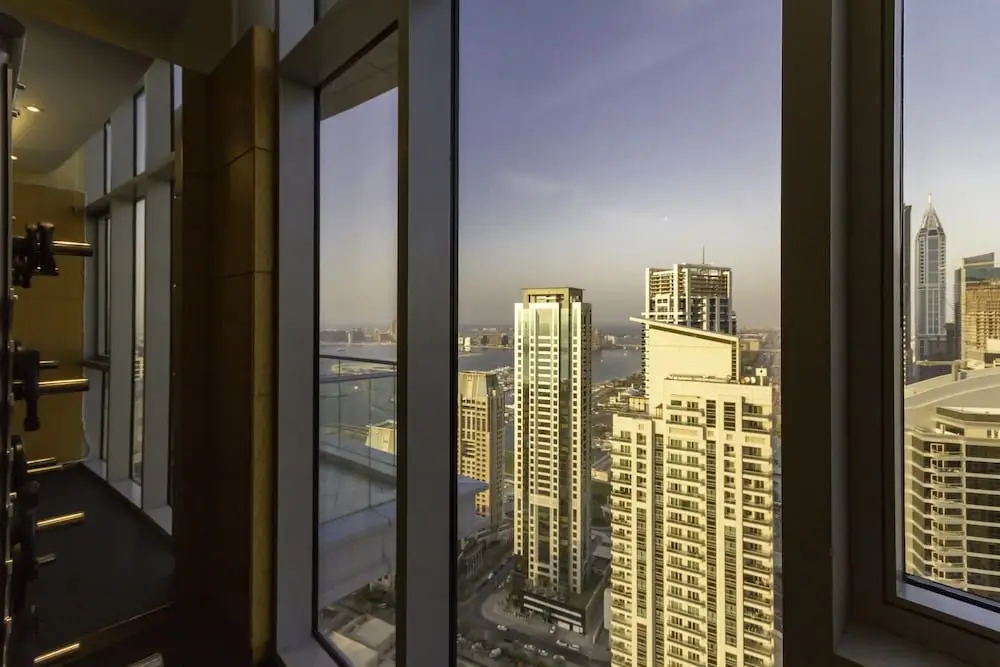 Дубай: MaisonPrive Holiday Homes- Trident Grand