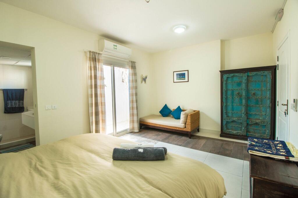 Дубай: Sokoun A True Emirati House by the Beach