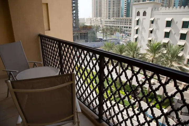 Дубай: HiGuests Vacation Homes - Zanzabeel
