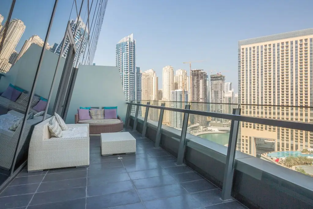 Дубай: Residence Dubai - Silverene