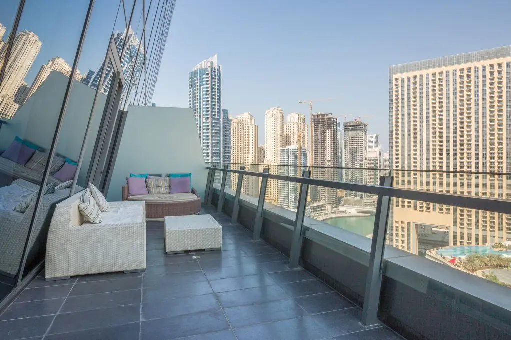 Дубай: Residence Dubai - Silverene