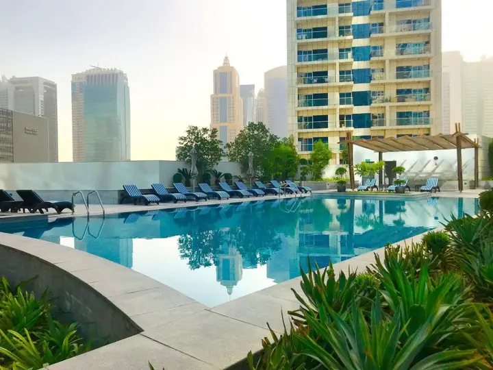 Дубай: Residence Dubai - Silverene