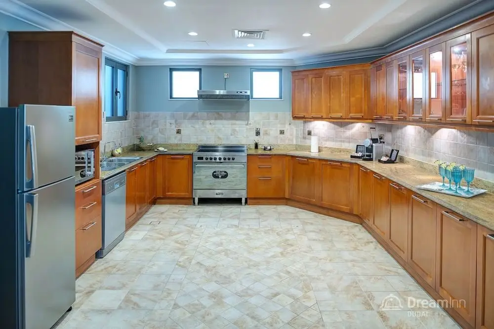 Dream Inn Dubai-Luxury Palm Beach Villa — фото 1