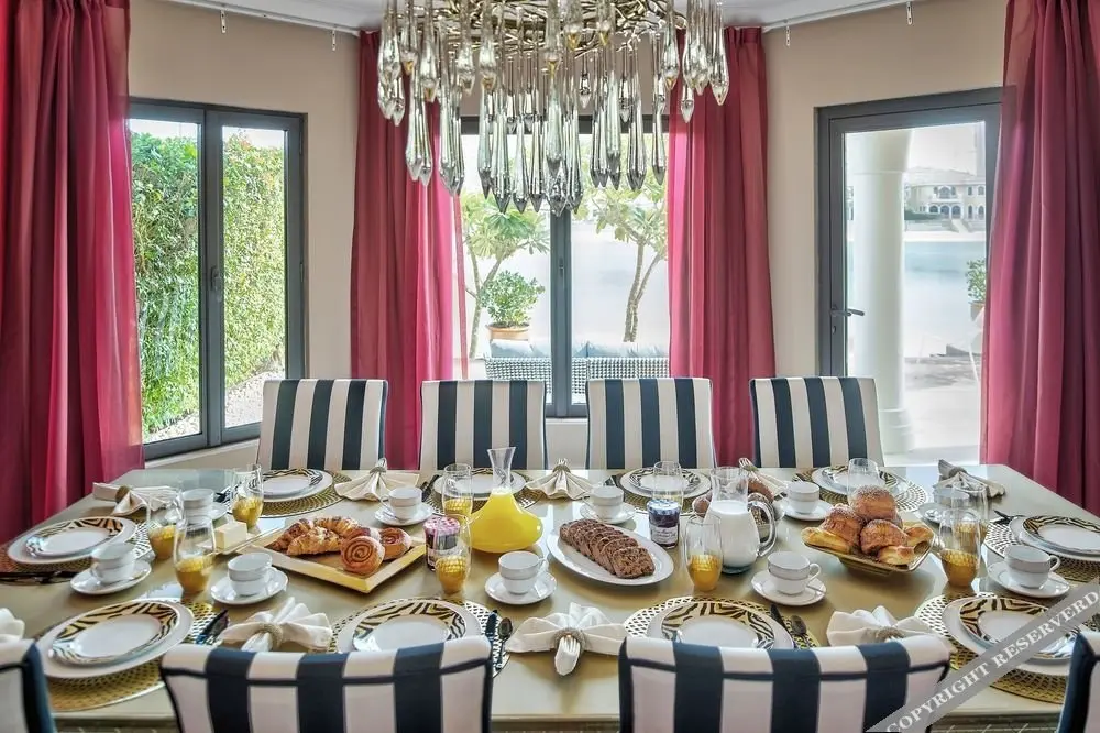 Дубай: Dream Inn Dubai - Royal Palm Beach Villa