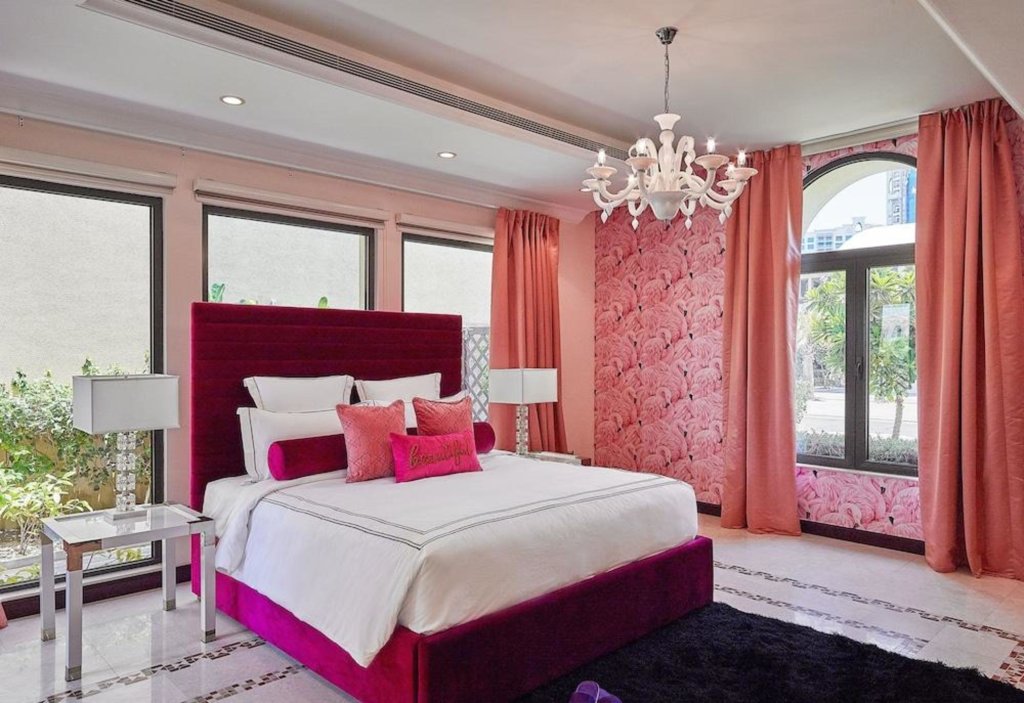Дубай: Dream Inn Dubai - Royal Palm Beach Villa