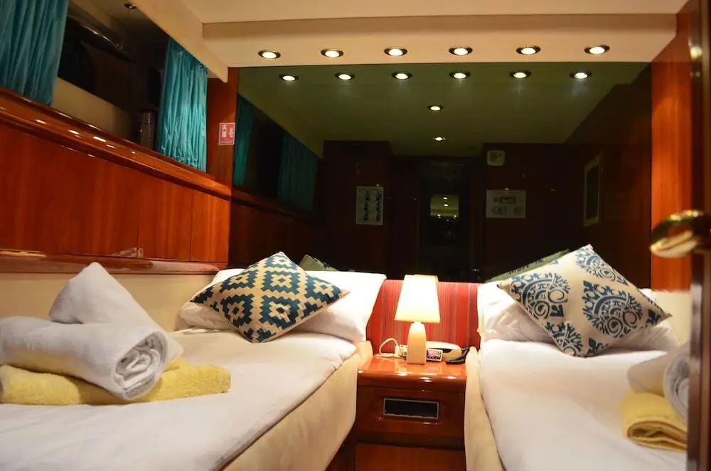 Северный атолл Мале: Yacht Fascination Maldives