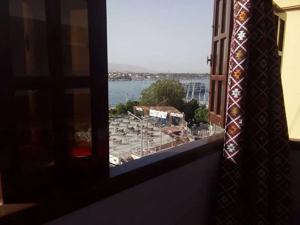 Луксор: Corniche El Nile Flat