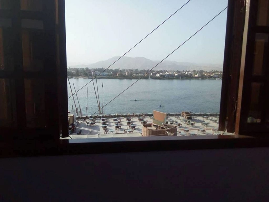 Луксор: Corniche El Nile Flat