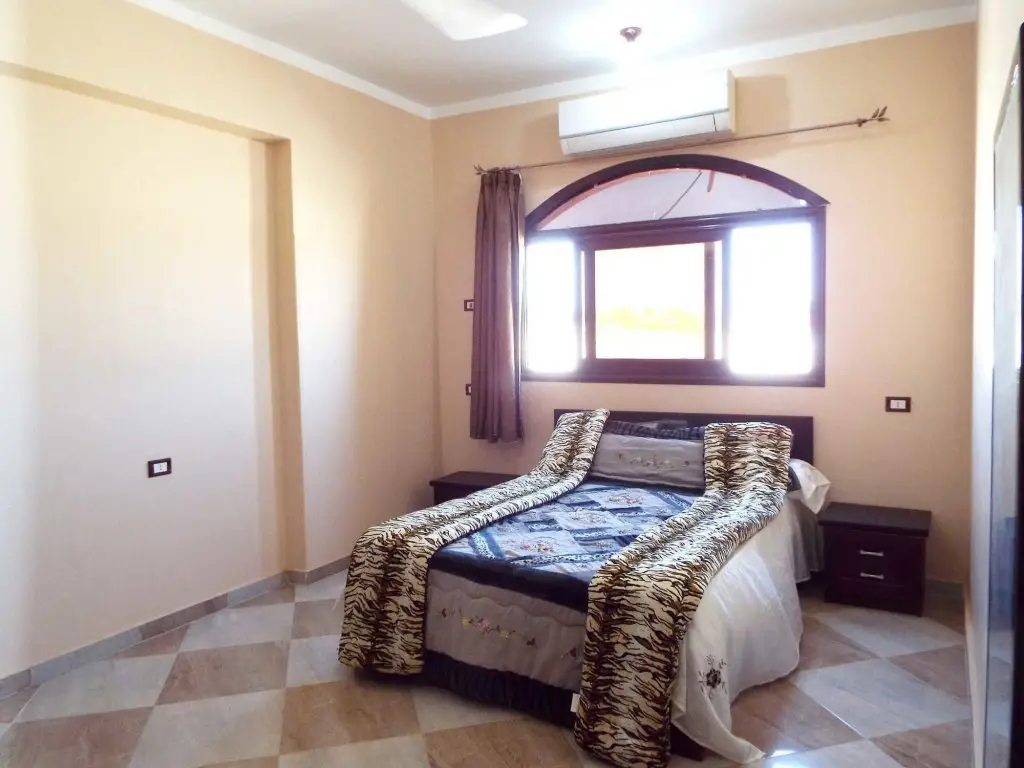 Луксор: Panorama House