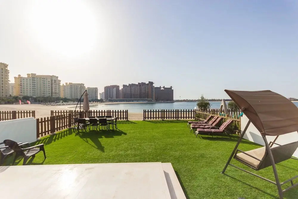 Дубай: Yanjoon Holiday Homes - Palma Residence