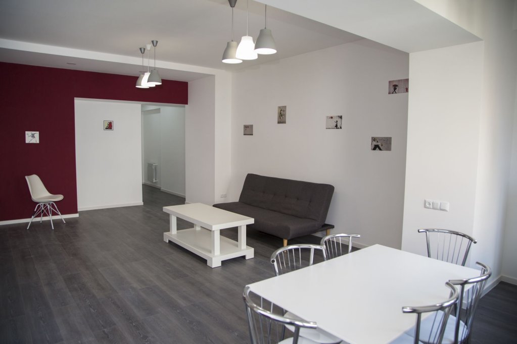 Тбилиси: City Center Apartments by Picnic