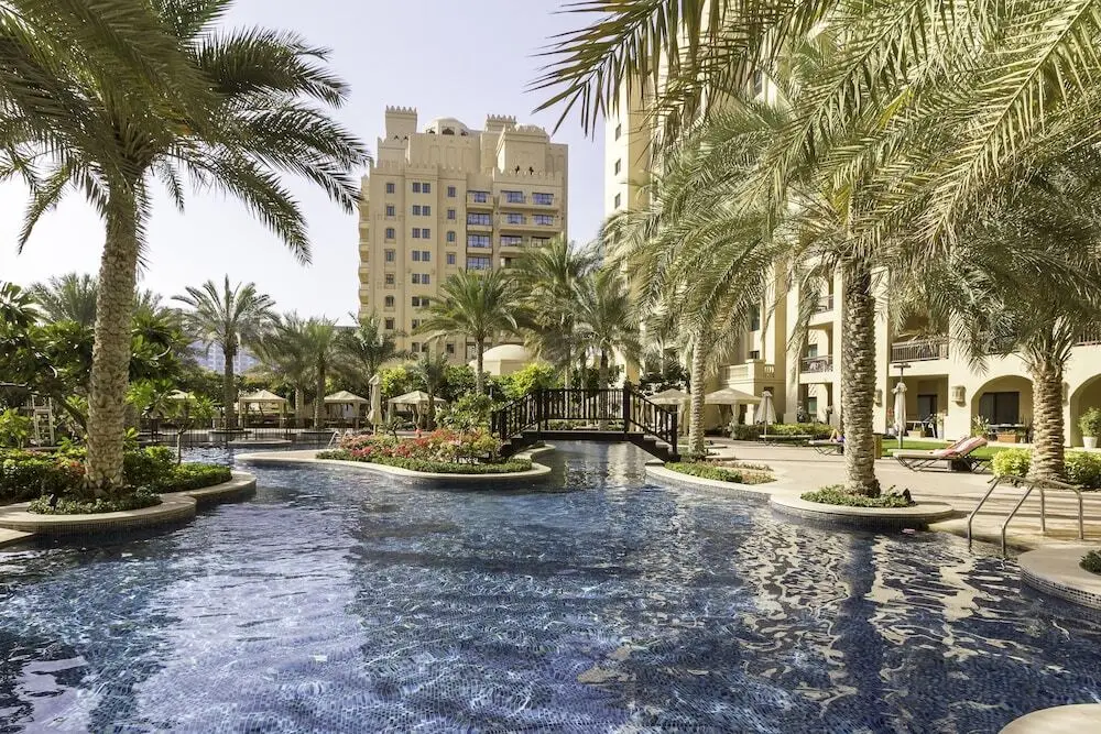 Дубай: MaisonPrive Holiday - Fairmont South