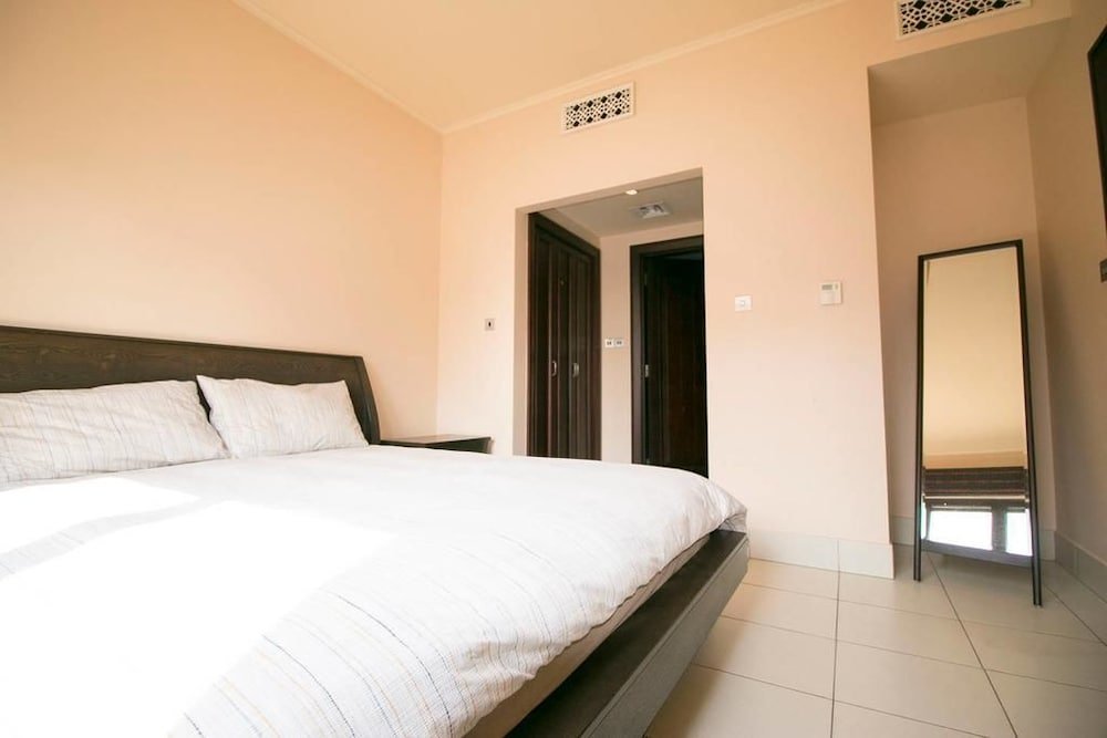 Дубай: Higuests Vacation homes - Zaafaran 2
