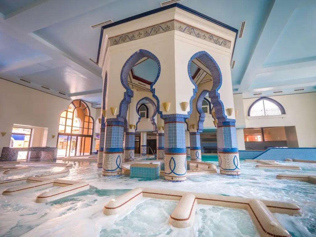 Хургада: Курортный отель The Cascades Golf Resort Spa and Thalasso