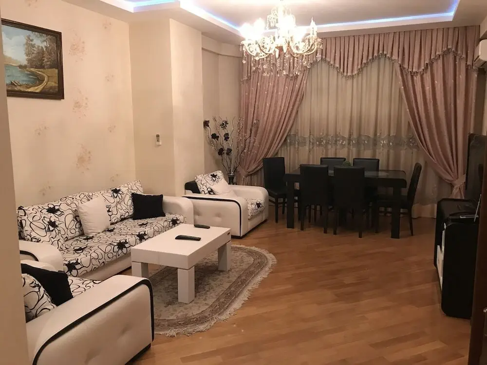 Баку: Апартаменты Al Khaleej City Center