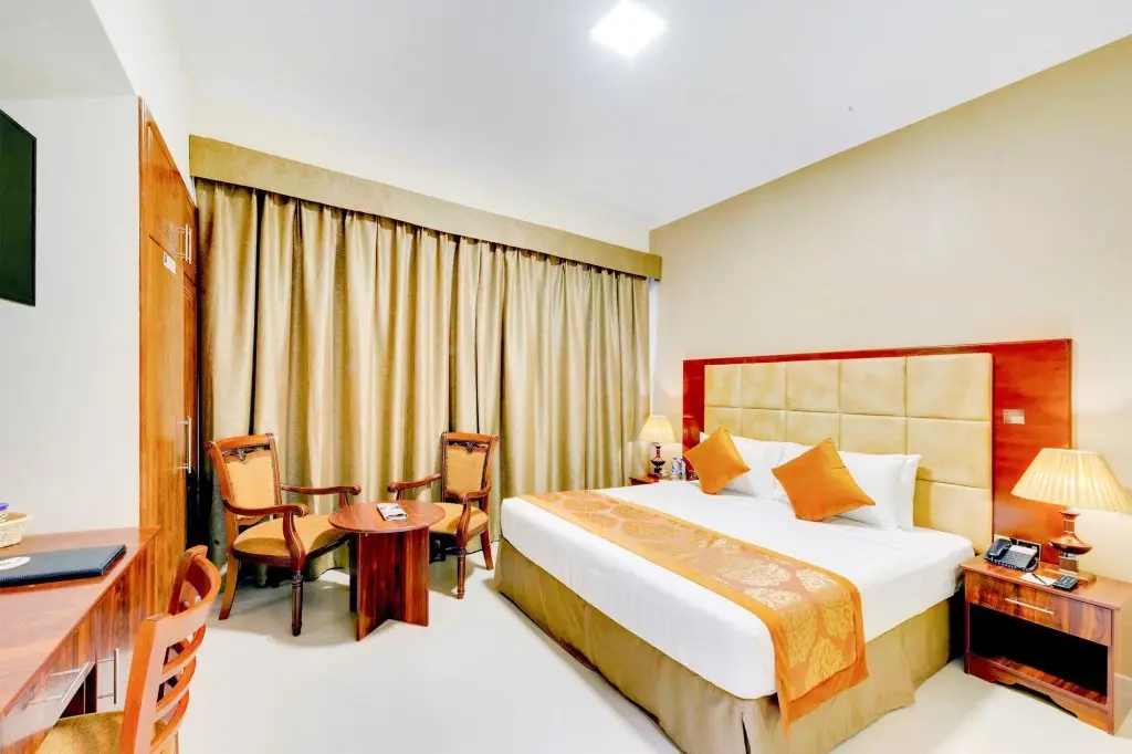 Дубай: OYO 101 Click Hotel
