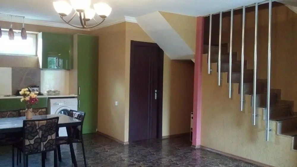 Бакурианский Андезит: Cottage 4 house in Bakuriani