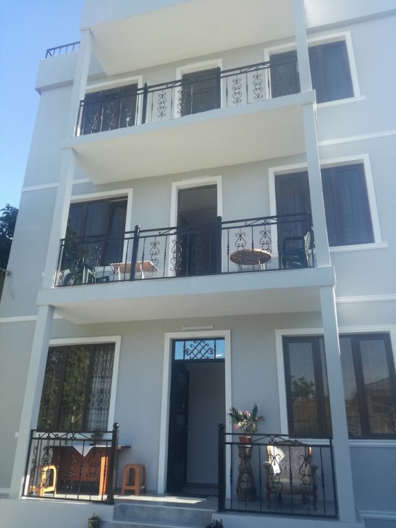 Батуми: Guesthouse Irakli