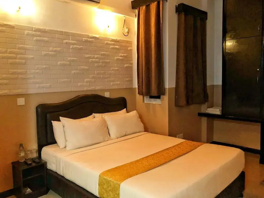 Северный атолл Мале: Brize Inn